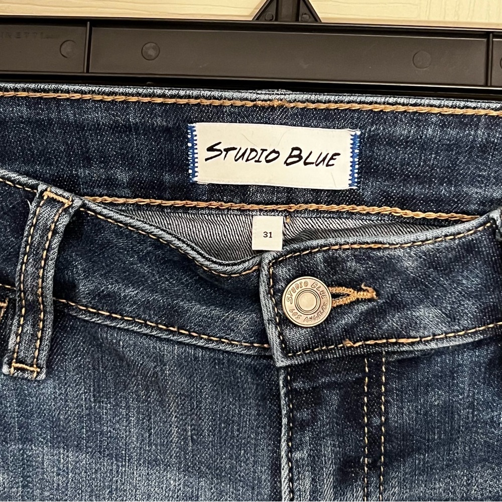 Studio Classic Indigo Jeans - Picture 3 of 6